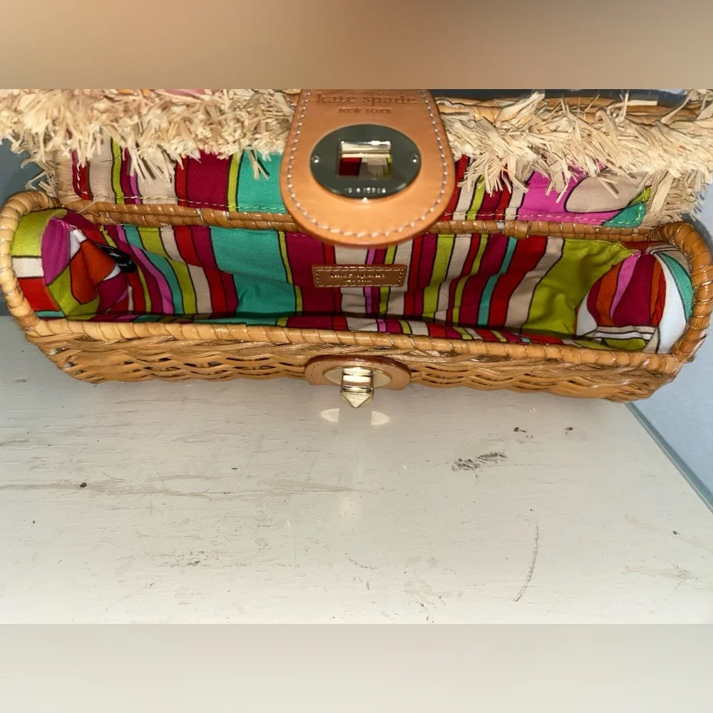 Vintage NWOT Kate Spade Wicker Clutch w/Turn Lock Closure - Picture 2 of 2